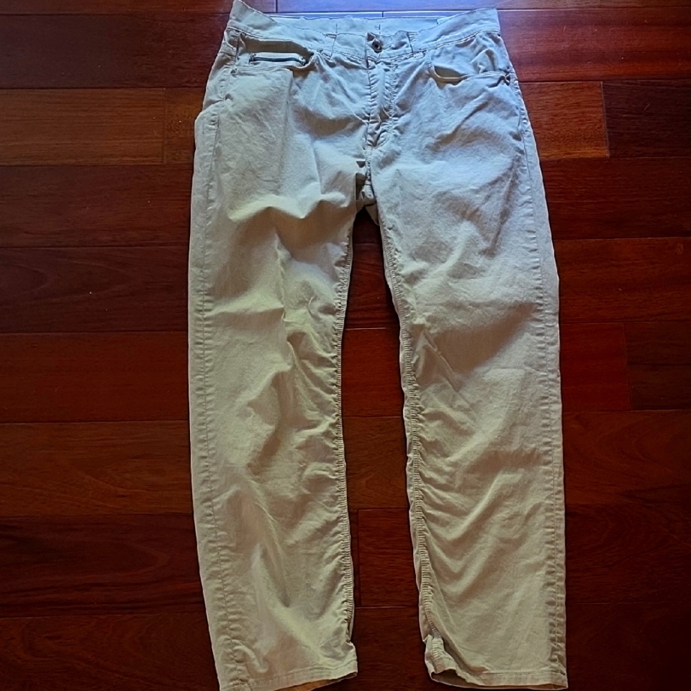 Bugatchi Lightweight Khaki Jeans